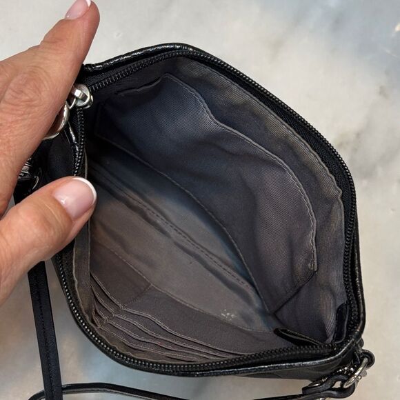 Coach Ashley Signature Logo Large Pleated Wristlet Clutch Bag - Picture 13 of 14